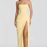 Júlia | Maxi Ruha