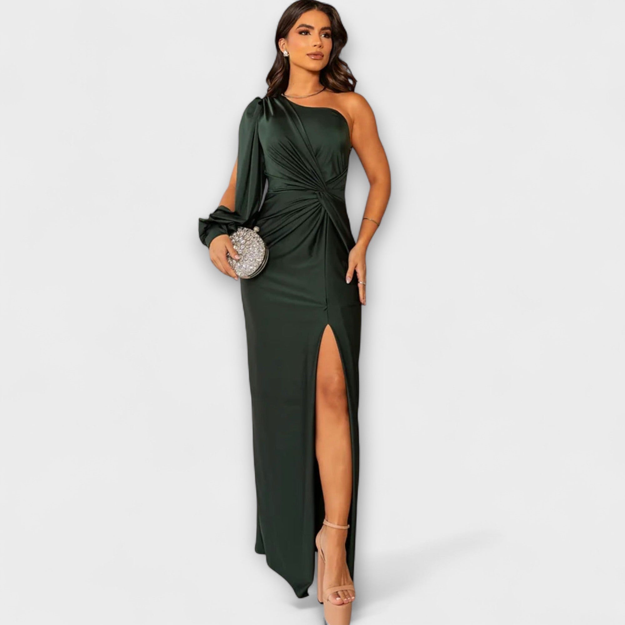 Juli - Elegáns Ruha Kifinomultsággal