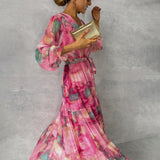 Mogyoró | Virágmintás keresztbe öltöny